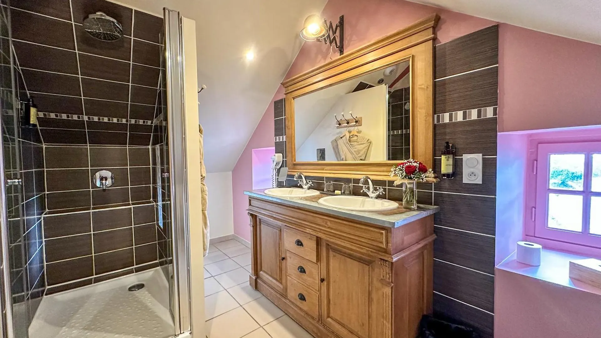 Domaine Du Grenier Holiday home Yffiniac France