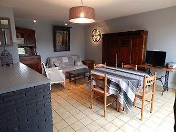 Domaine Du Grenier Holiday home Yffiniac France